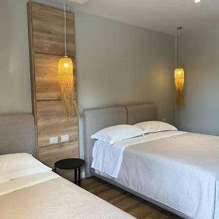 ホテル Sofo Dhërmi