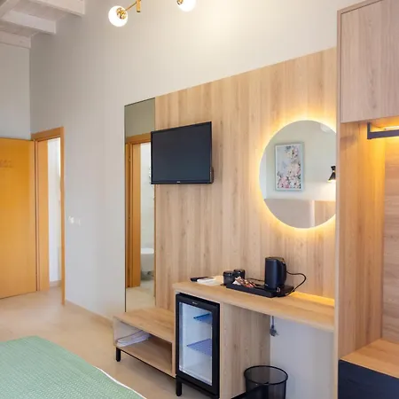 Sofo ホテル Dhërmi