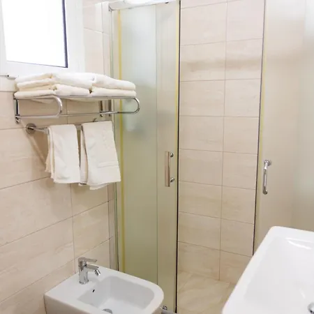 Ξενοδοχείο Sofo Dhërmi