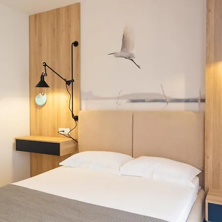 Sofo Ξενοδοχείο Dhërmi